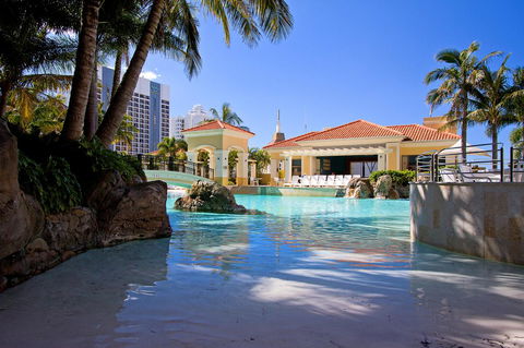 Mantra Towers Of Chevron - Holiday Cairns 10
