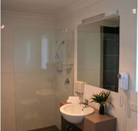 Drovers Motor Inn - Holiday Cairns