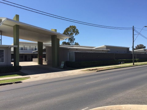 Drovers Motor Inn - Holiday Cairns 18