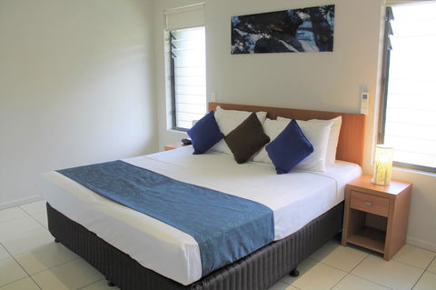Sea Point On Trinity Beach - Holiday Cairns 12