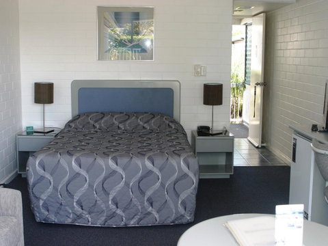 Dalby Manor Motor Inn - Holiday Cairns 26