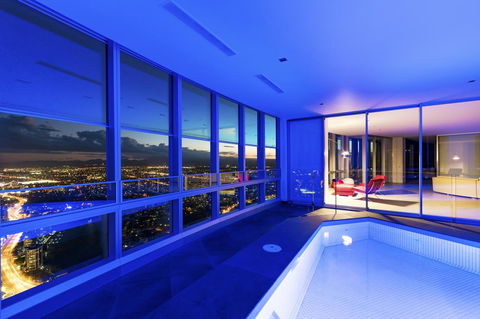 Q1 Resort & Spa - Official - Holiday Cairns 37