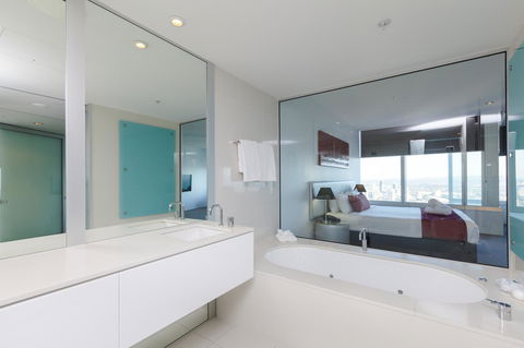 Q1 Resort & Spa - Official - Holiday Cairns 39