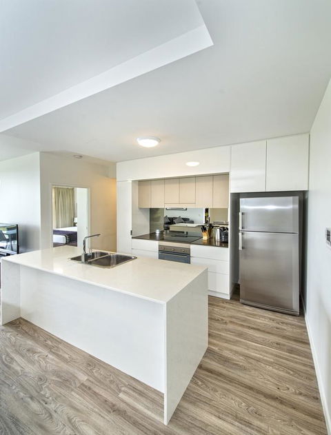 Empire Apartment Hotel Rockhampton - Holiday Cairns 32