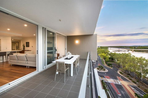 Empire Apartment Hotel Rockhampton - Holiday Cairns 11