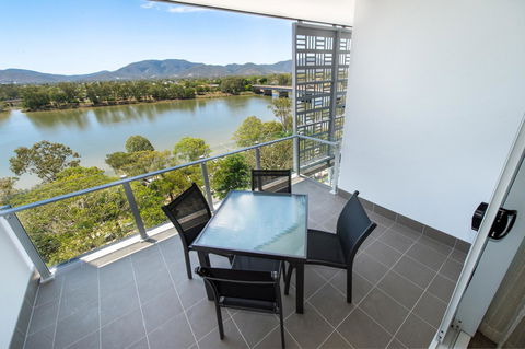 Empire Apartment Hotel Rockhampton - Holiday Cairns 20
