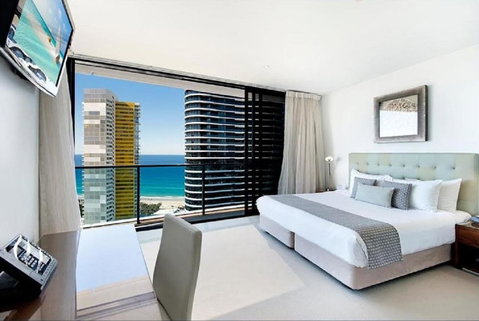 Oracle Resort Broadbeach - Gclr - Holiday Cairns 5