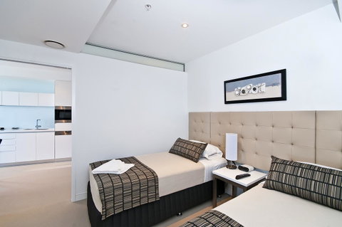 Oracle Resort Broadbeach - Gclr - Holiday Cairns 6