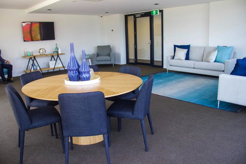 Synergy Broadbeach - Official - Holiday Cairns 12