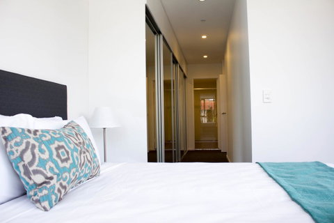 Synergy Broadbeach - Official - Holiday Cairns 16