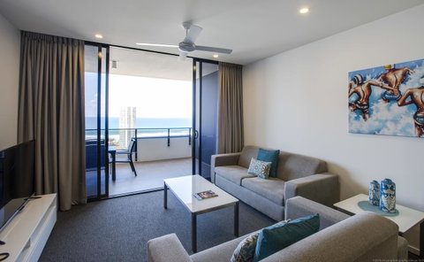 Synergy Broadbeach - Official - Holiday Cairns 2