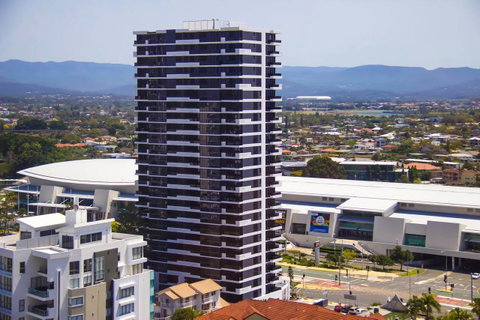 Synergy Broadbeach - Official - Holiday Cairns 19