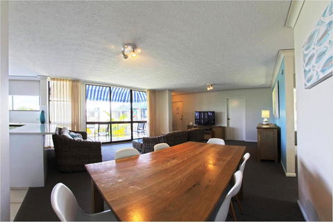 Headland Tropicana Resort - Holiday Cairns 30