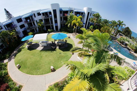 Headland Tropicana Resort - Holiday Cairns 36