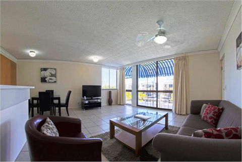 Headland Tropicana Resort - Holiday Cairns 34