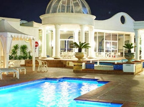 Broadbeach Holiday Apartments - Holiday Cairns 38