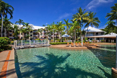 Coral Sands Beachfront Resort - Holiday Cairns 32