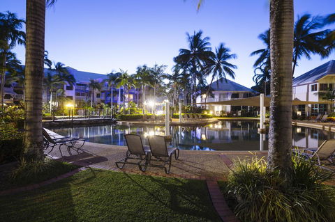 Coral Sands Beachfront Resort - Holiday Cairns 23