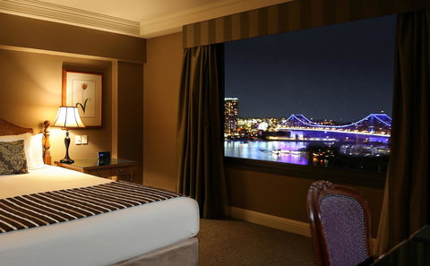 Stamford Plaza Brisbane - Holiday Cairns 23