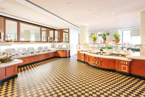 Stamford Plaza Brisbane - Holiday Cairns 27