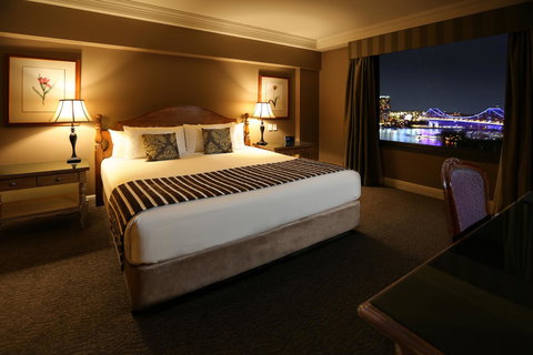 Stamford Plaza Brisbane - Holiday Cairns 4