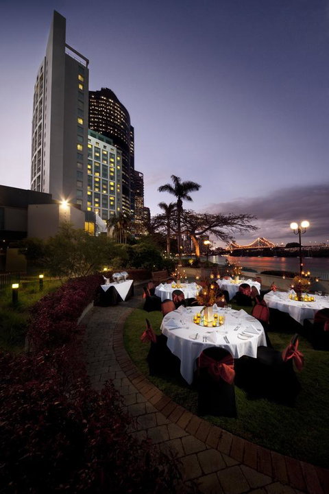Stamford Plaza Brisbane - Holiday Cairns 38