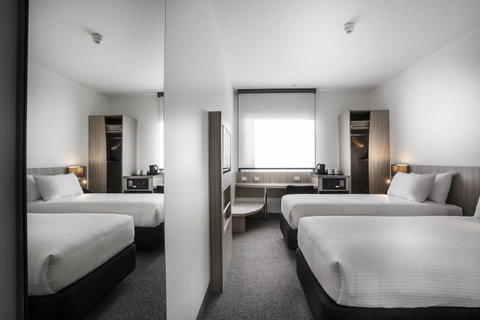 Ibis Mackay - Holiday Cairns 3