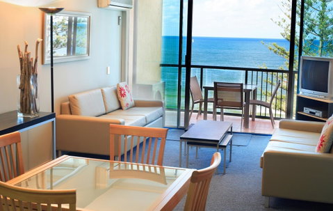 Peninsular Beachfront Resort - Holiday Cairns 43