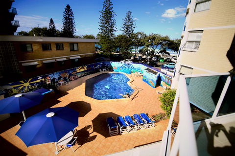 Grosvenor Beachfront Apartments Surfers Paradise - Holiday Cairns 33