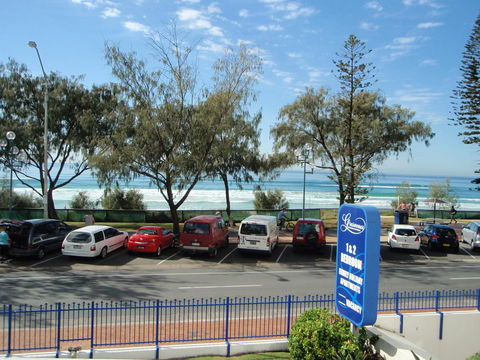Grosvenor Beachfront Apartments Surfers Paradise - Holiday Cairns 16