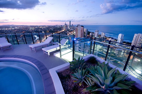 The Wave Resort - Holiday Cairns 12