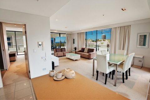 The Wave Resort - Holiday Cairns 43