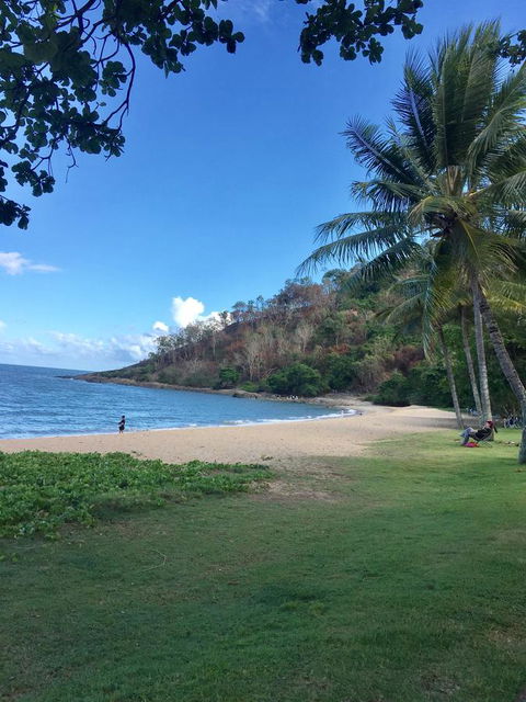 Bella By The Beach - Holiday Cairns 8