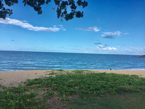 Bella By The Beach - Holiday Cairns 23