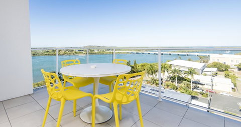 Riviera Mackay - Holiday Cairns 2