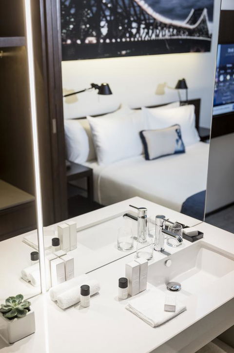 Hyatt Regency Brisbane - Holiday Cairns 7