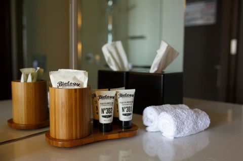 Hyatt Regency Brisbane - Holiday Cairns 4