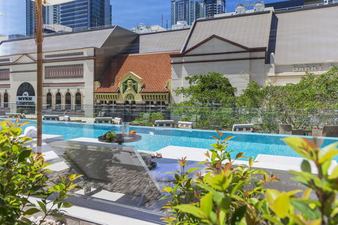 Hyatt Regency Brisbane - Holiday Cairns 6