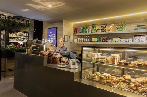 Hyatt Regency Brisbane - Holiday Cairns 26