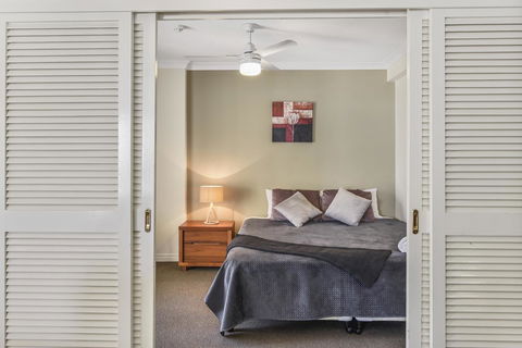 APR Private SUITES MOROC By The Beach - Holiday Cairns 17