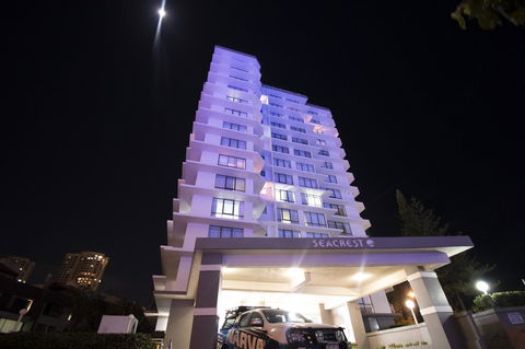 Seacrest Beachfront Apartments Surfers Paradise - Holiday Cairns 33