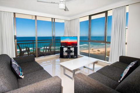 Seacrest Beachfront Apartments Surfers Paradise - Holiday Cairns 28