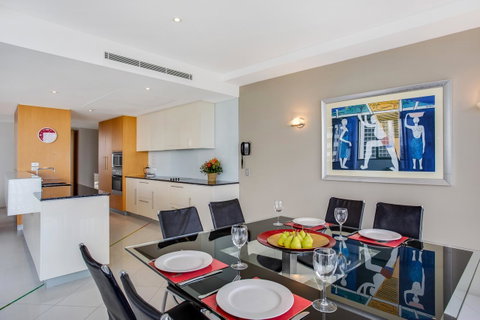 Aria Apartments - Holiday Cairns 17