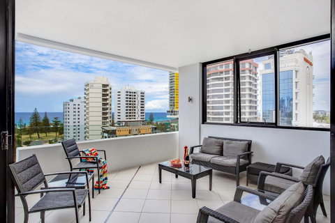 Aria Apartments - Holiday Cairns 23
