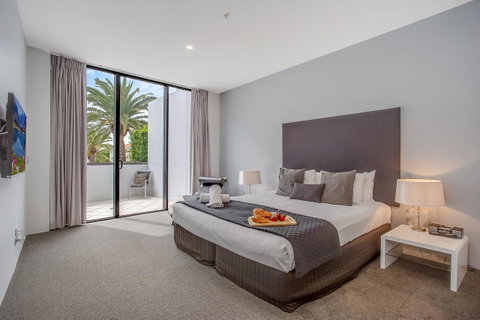 Aria Apartments - Holiday Cairns 12