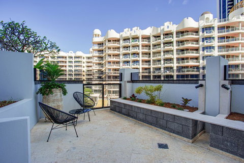Aria Apartments - Holiday Cairns 24