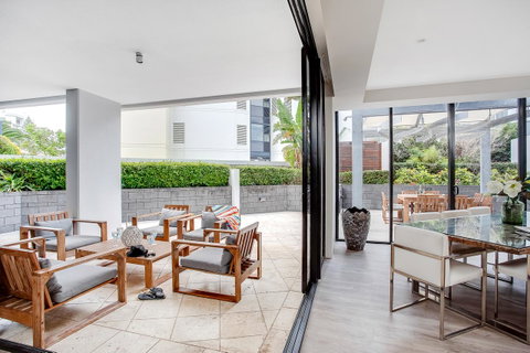 Aria Apartments - Holiday Cairns 30