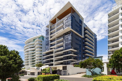 Sunset Retreat Mooloolaba - Holiday Cairns 39