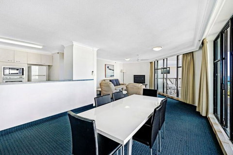ULTIQA Beach Haven On Broadbeach - Holiday Cairns 37