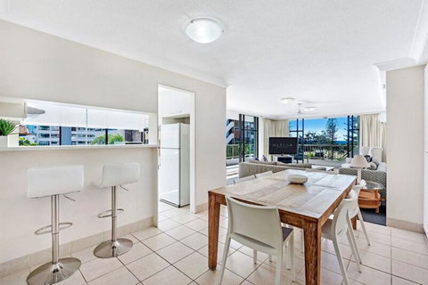ULTIQA Beach Haven On Broadbeach - Holiday Cairns 23